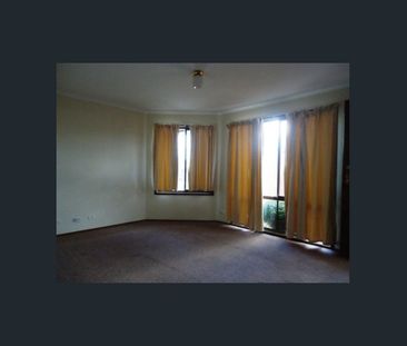 Single level 2 Bedroom unit - Photo 5