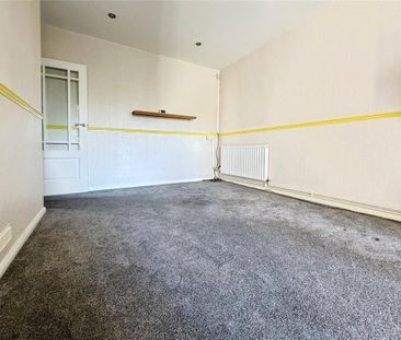 2 bedroom bungalow to rent - Photo 1