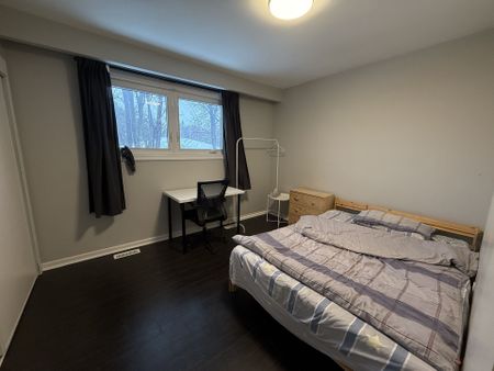 For Lease - 205 Torresdale Avenue, Toronto, Ontario - Photo 4