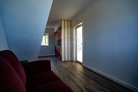 Moradia T2 em Coimbra - Photo 3