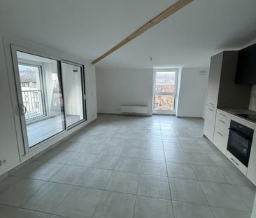 Location Appartement 2 pièces 52m² AIX LES BAINS 73100 - Photo 2