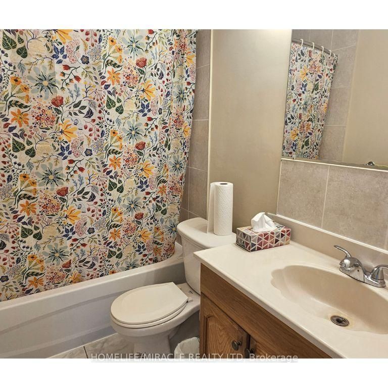 907 725 Don Mills Road - Photo 1