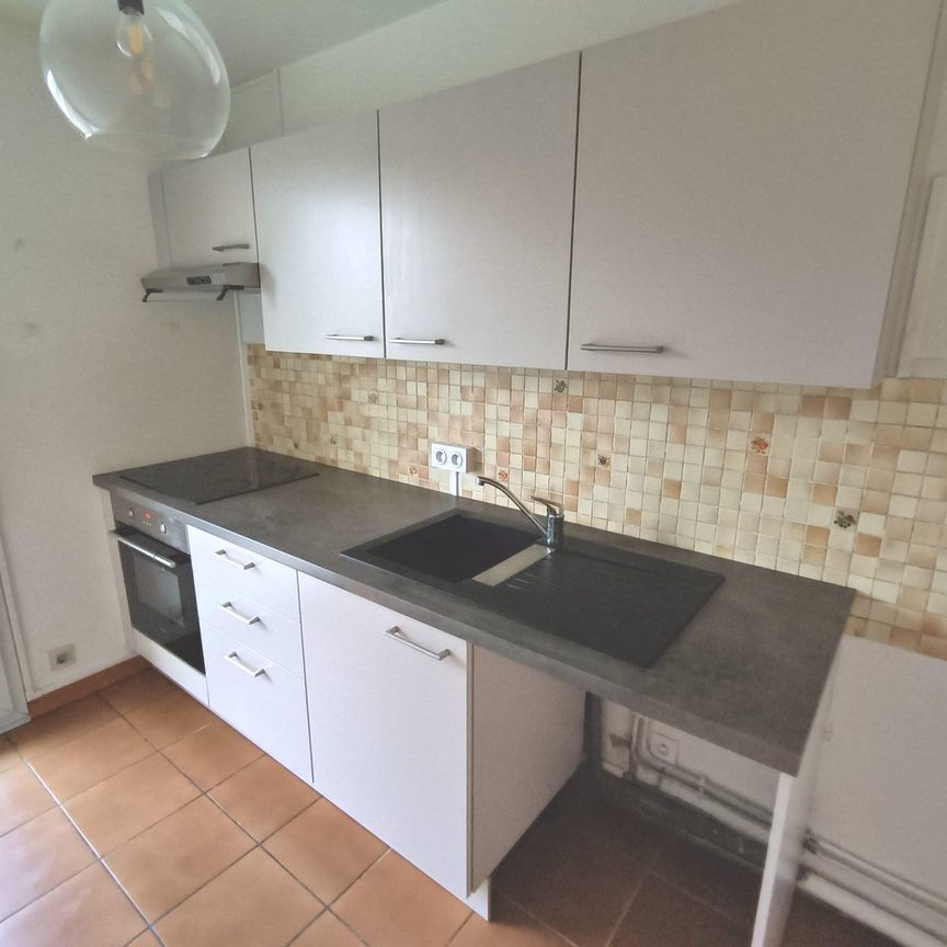 Location Appartement 2 pièces 45m² GRENOBLE 38100 - Photo 1
