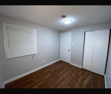 For Lease - 10 Hero Square Unit# Upper, Brampton, Ontario - Photo 6