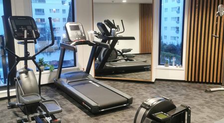 1 bedroom Apartment In City Centre - Photo 4