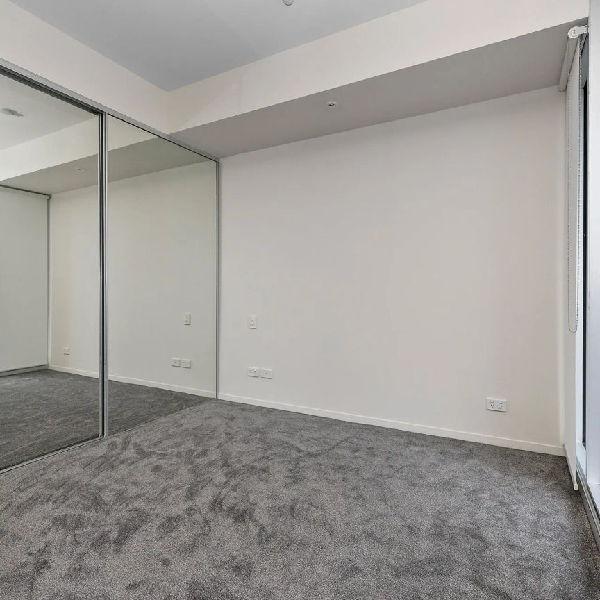 LOCATION! LOCATION! LOCATION! - Photo 1