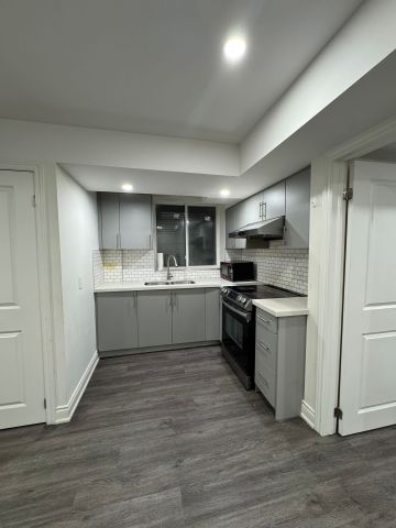 For Lease - 25 Banner Elk Street, Brampton, Ontario - Photo 4