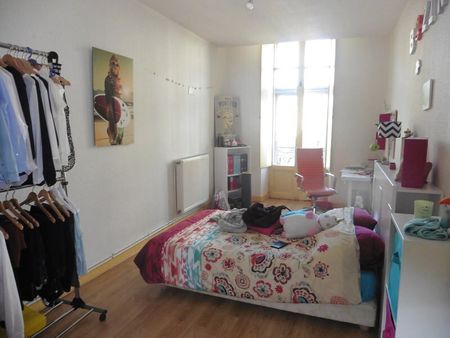 Location Appartement 3 pièces 84m² BORDEAUX 33000 - Photo 2