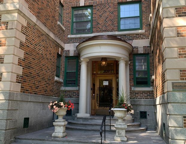 À louer / Appartement - Photo 1