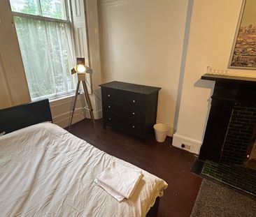 5 Bed Terraced House, Oakfield Avenue, G12 - Photo 4