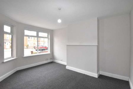 Oldfield Avenue, Hull, HU6 - Photo 4