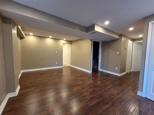 For Lease - 696 Penny Lane Unit# Lower, Burlington, Ontario - Photo 1