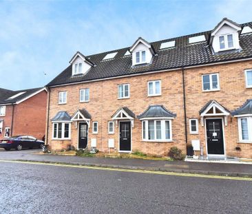 4 bedroom terraced house to rent - Photo 4