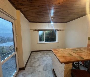 Pen Yr Yrfa, Morriston, Swansea, SA6 6BA - Photo 3