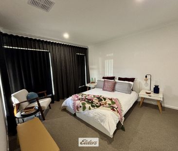 Impeccable Near New Home! - Photo 4