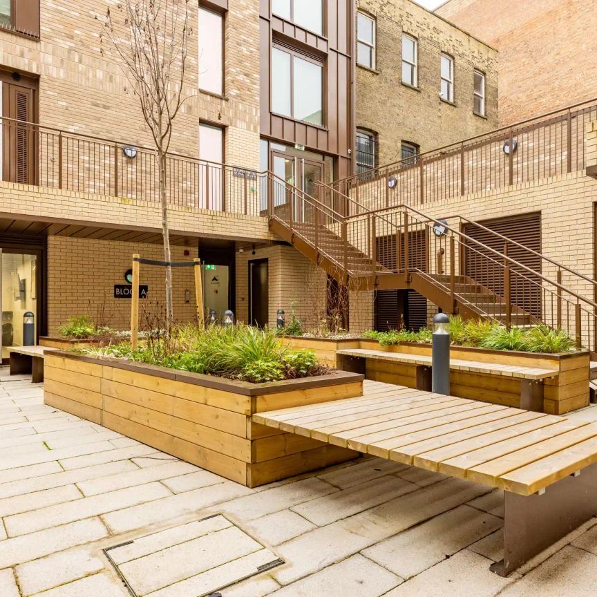 Silver Plus Studio - Photo 1