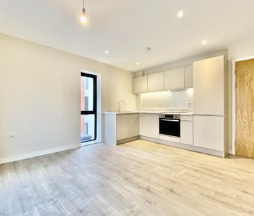 2 bedroom apartment to rent - Photo 3