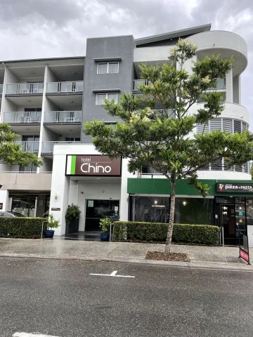 “FULLY FURNISHED LUXURY APARTMENT” - Photo 3