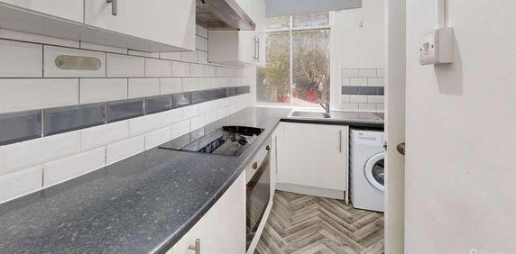 Goswell Road, Clarkenwell, EC1V - Photo 2
