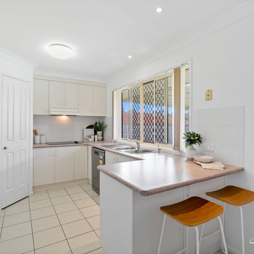 Perfect location for a young family - Photo 1