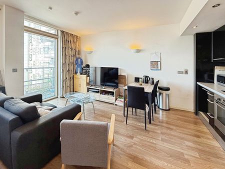 2 bedroom apartment to rent - Photo 4