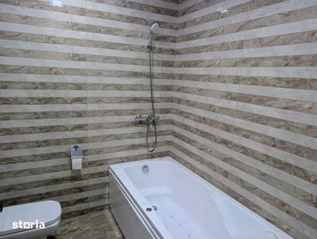 Apartament deosebit langa Mall Coresi - Fotografie 5