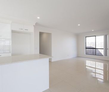 Good Home in Good Location - Photo 4