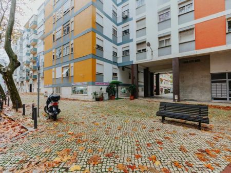 Apartamento T2 em Lisboa - Photo 2