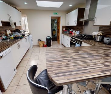 94 Tiverton Road Selly Oak - Photo 1