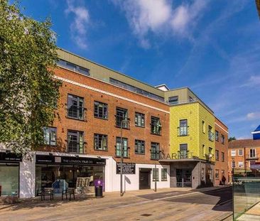 Market Place, Brentford, TW8 - Photo 3
