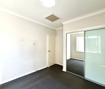 Modern 1-Bedroom Granny House in a Convenient Location - Photo 4