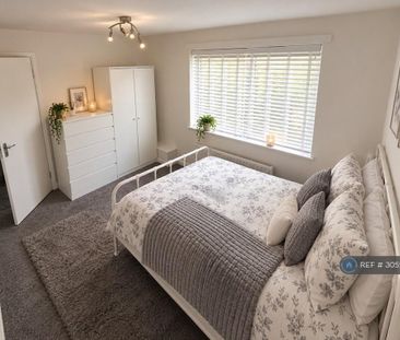 1 bedroom in a house share to rent - Photo 6