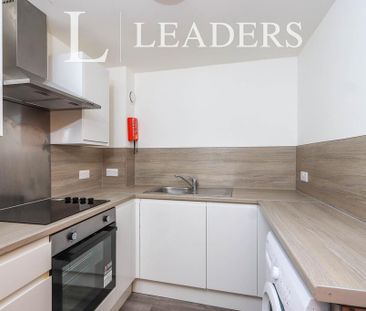 1 bedroom flat to rent - Photo 6