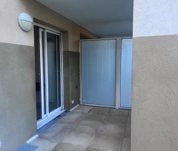 Location Appartement 1 pièce 24m² BRIGNOLES 83170 - Photo 4