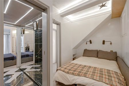 Rosenau Road, London, SW11 flat to rent - Photo 3