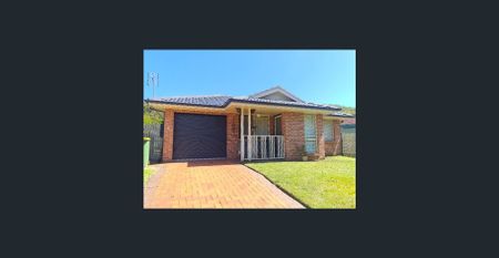 THE PERFECT FAMILY ABODE - Photo 4