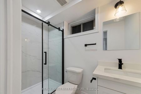 For Lease - 222 B Hibbert Avenue, Oshawa, Ontario - Photo 3