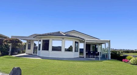 4 BED - RAINBOW POINT - Photo 3