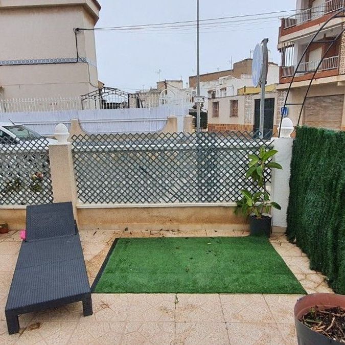 Alquiler de chalet pareado en Calle Viena, 11 - Photo 1