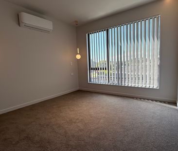 Modern Family Living in Prime Location - Photo 4