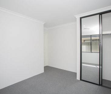 Modern 4-Bedroom House for Rent in the Dayton Suburb - Photo 6