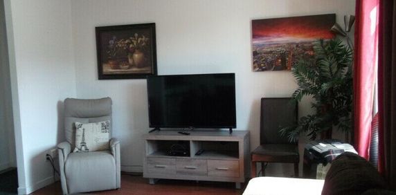 GRAND 4 ½ LEBOURGNEUF STYLE CONDO AIR CLIMATISÉE - Photo 2