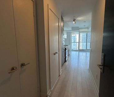 For Lease - 290 Adelaide Street Unit# 3902, Toronto, Ontario - Photo 2