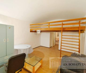 Pronájem bytu 3+1 75 m2 - Fotografie 2