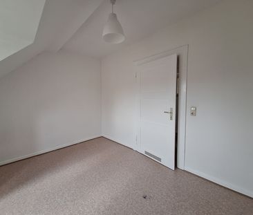 Kleine Familienwohnung zum günstigen Preis - Photo 3