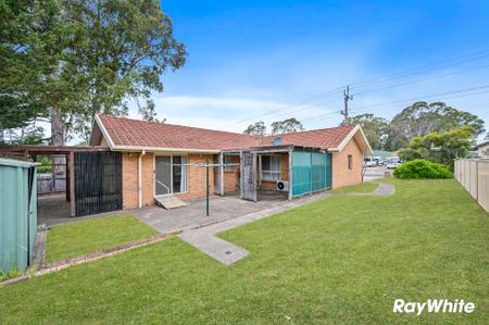Easy-Care Living in a Convenient Moruya Location - Photo 4