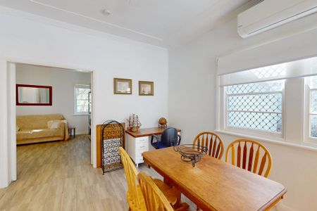 15 Brooks Street, Cooks Hill NSW 2300 - Photo 4