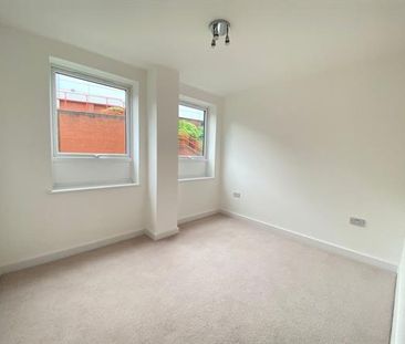 Tempus Court, - Photo 2