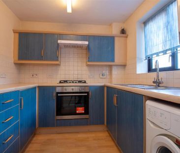 2 bedroom terraced house to rent - Photo 6