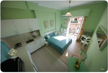 Studio/Γκαρσονιέρα για ενοικίαση - Κυψέλη, - Photo 2